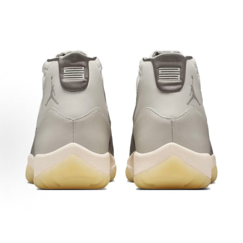 Jordan Air Jordan 11 Retro "Sukajan" Men's Retro Basketball Shoes - Gray