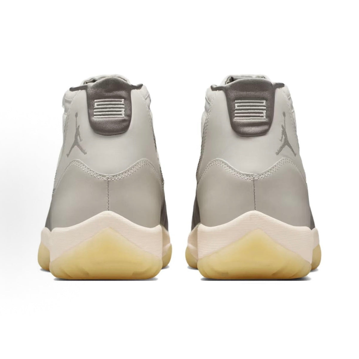 Jordan Air Jordan 11 Retro "Sukajan" Men's Retro Basketball Shoes - Gray