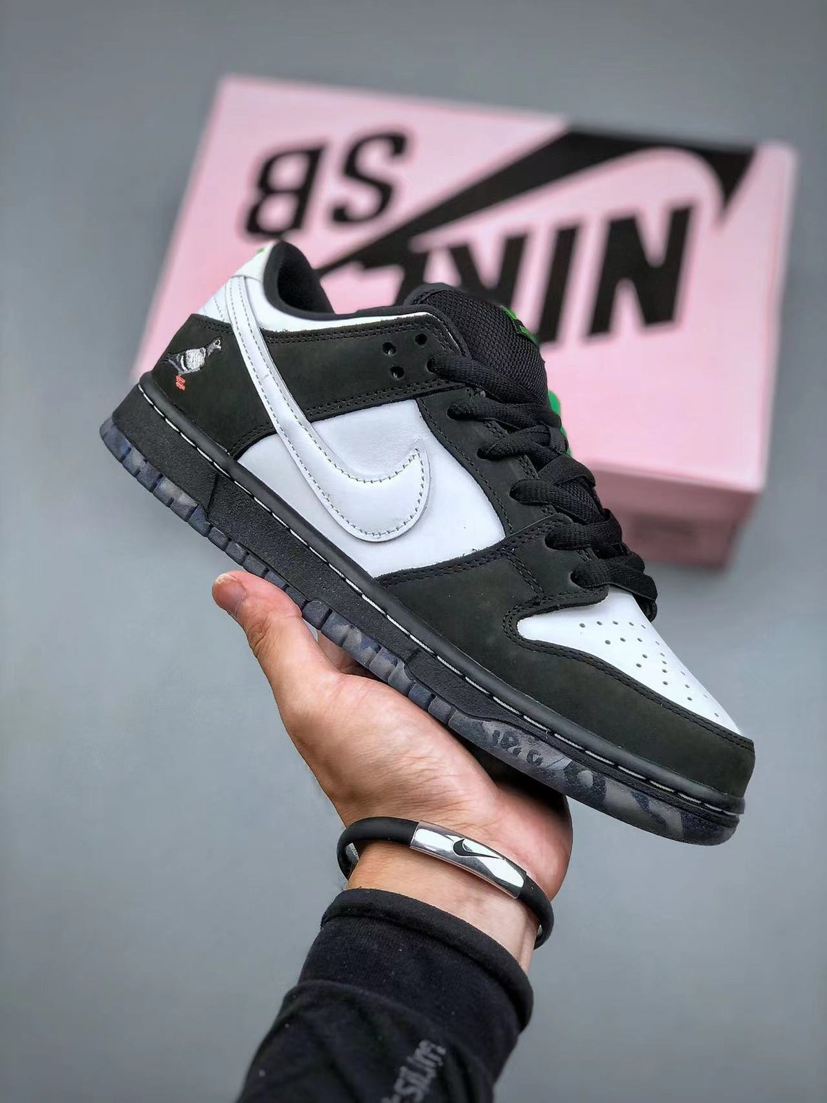 Jeff Staple x Dunk Low Pro SB 'Panda Pigeon'