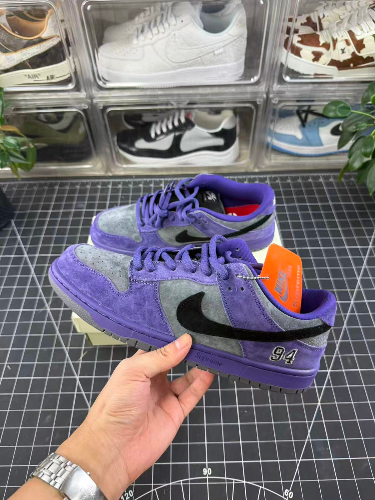 SB Dunk X Supreme Ink (2025)