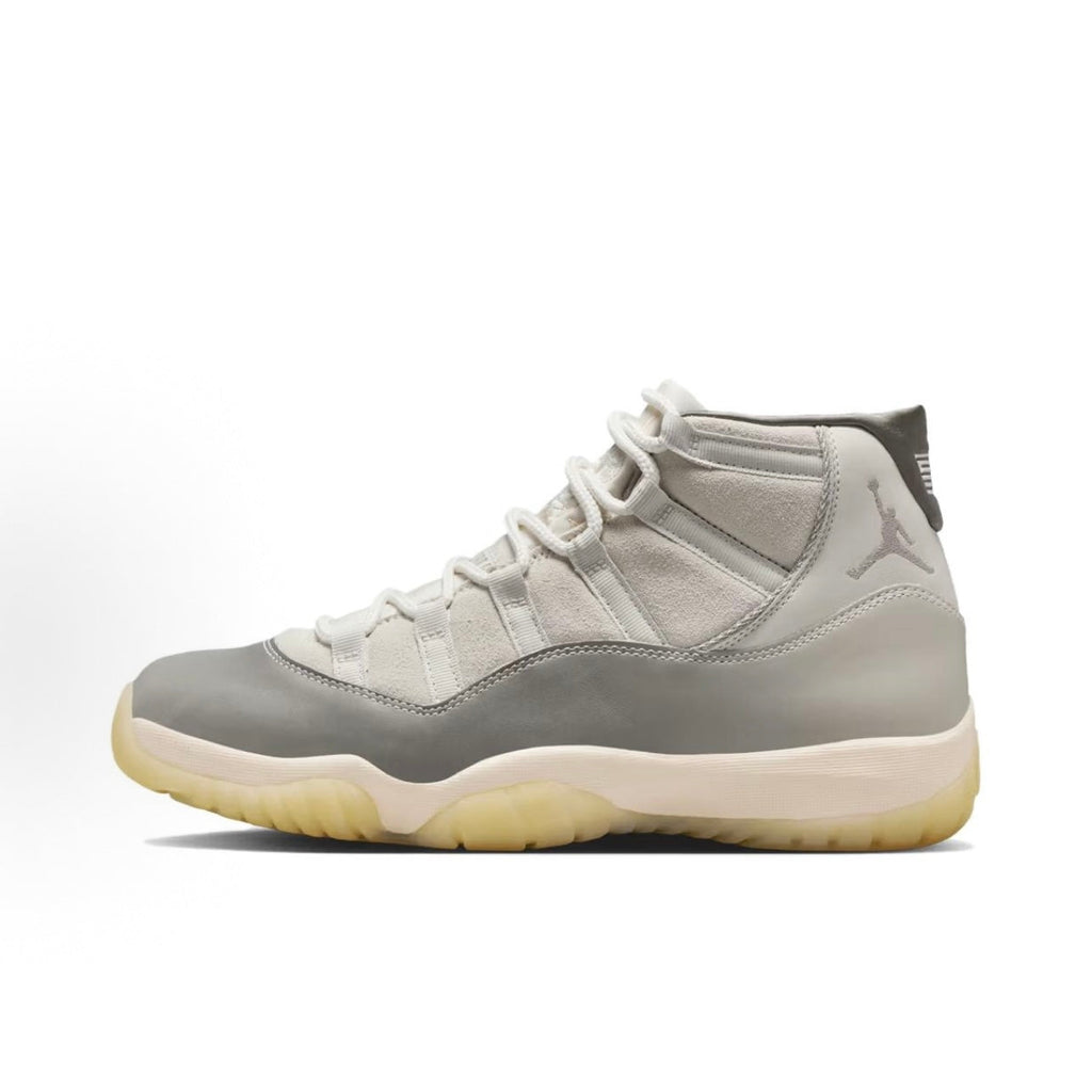 Jordan Air Jordan 11 Retro "Sukajan" Men's Retro Basketball Shoes - Gray