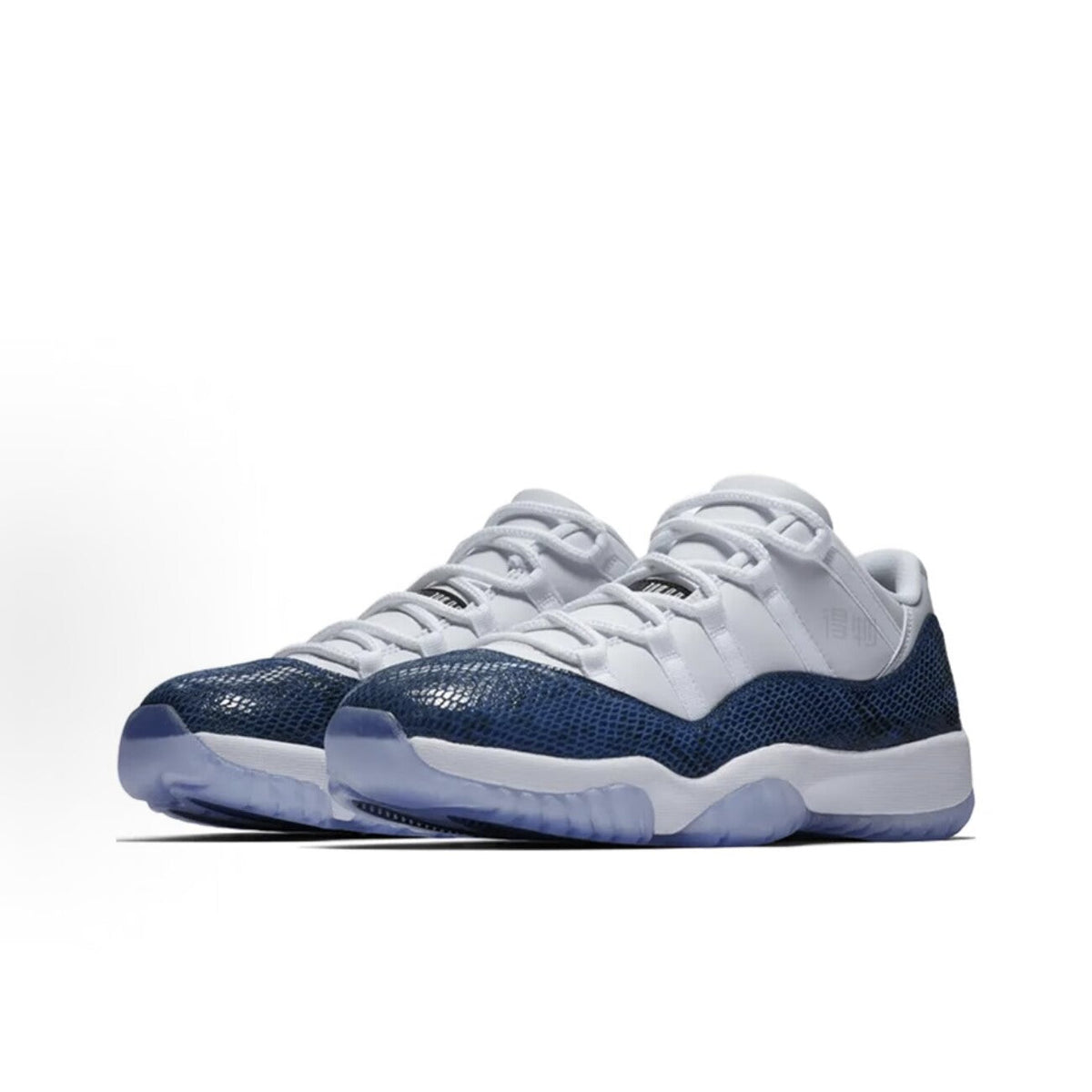 Jordan Air Jordan 11 Low “Navy Snakeskin” – Retro Basketball Shoes with Non-Slip, Durable Outsole (Unisex, Blue/White, 2019 Edition)