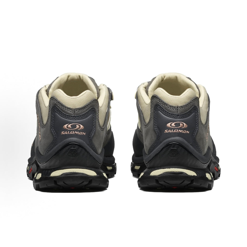 Salomon XT-Quest 2 Versatile Outdoor Functional Shoes (Unisex) – Low-top, Shock-absorbing, Anti-slip – Ebony